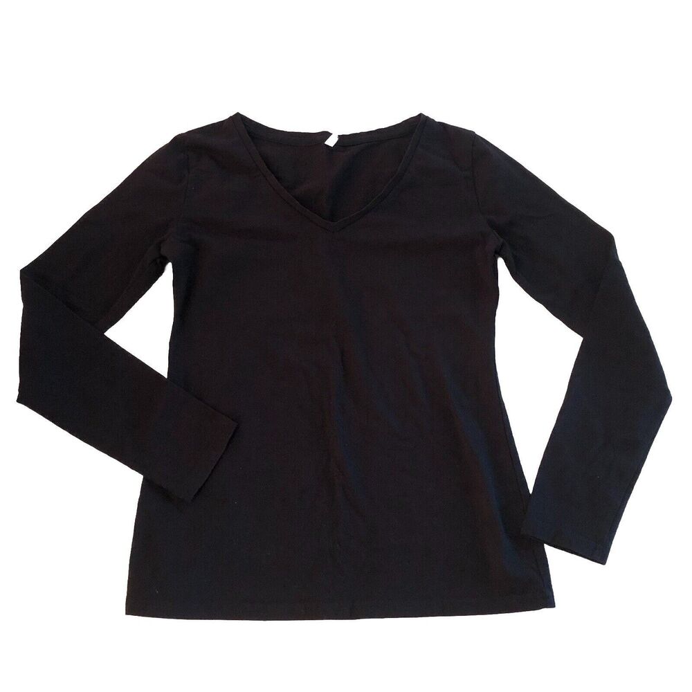 Unbranded Women’s Black Long Sleeve V-Neck Tee
